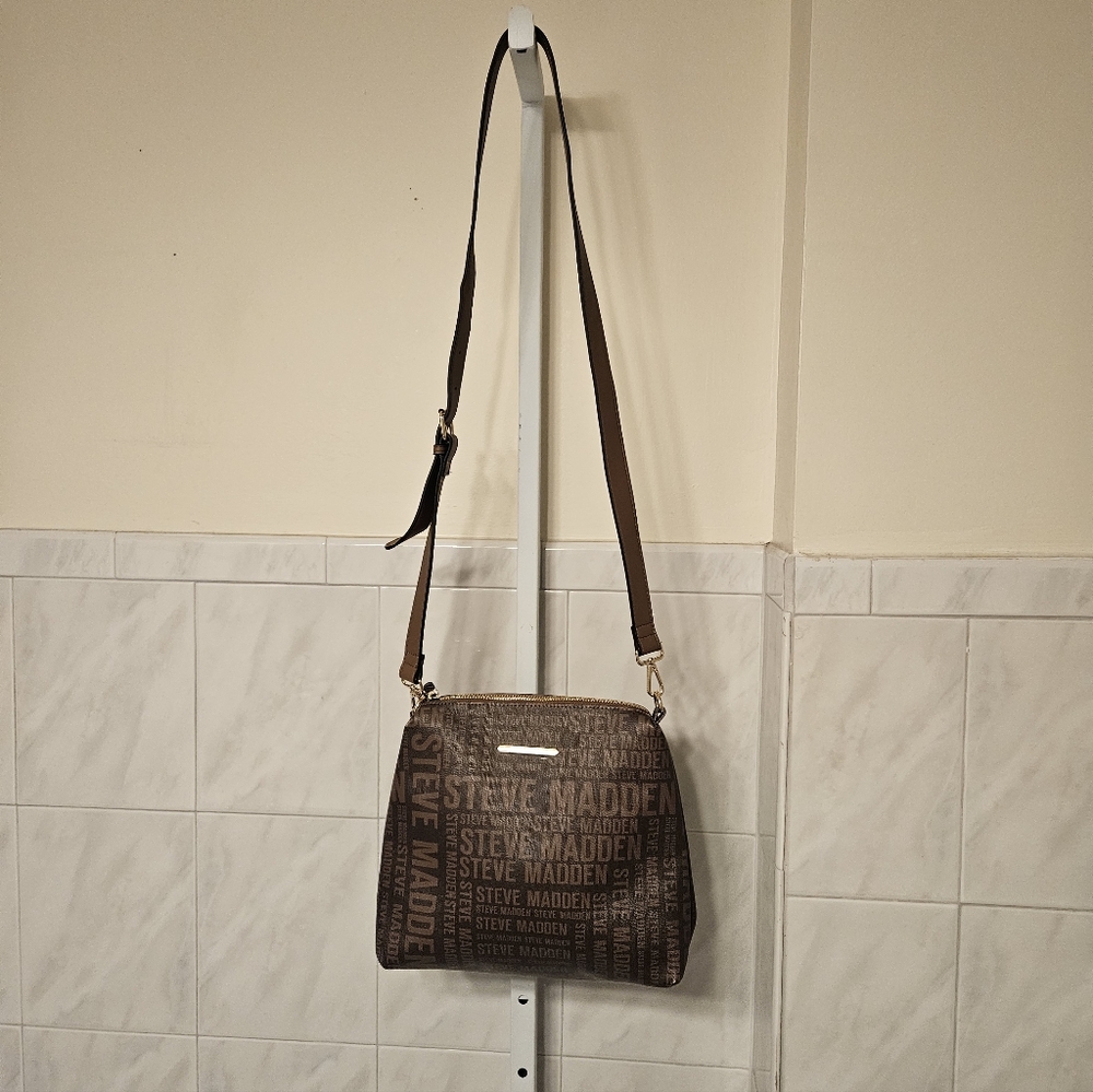 Steve Madden Logo Print Brown Shoulder Bag